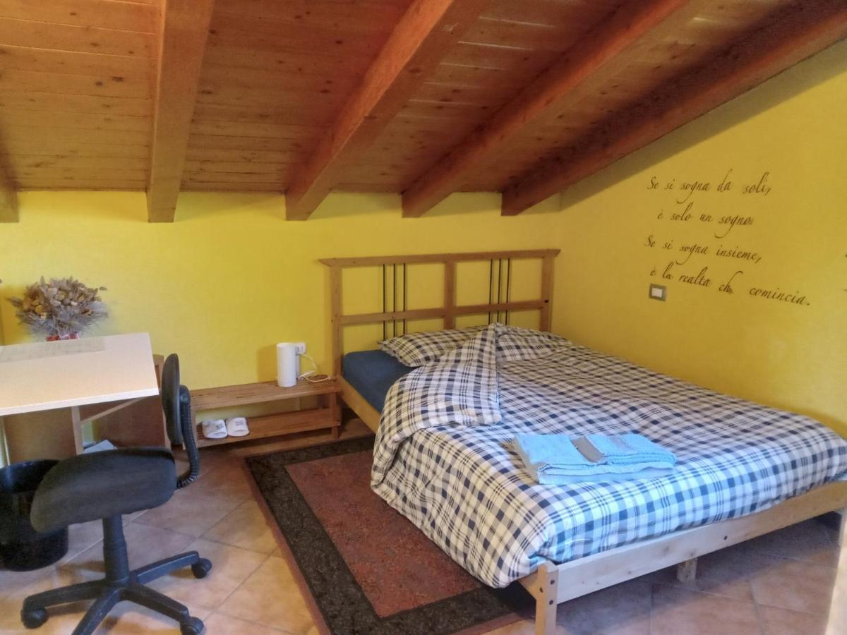 La Maison Di Gio & Gio Olgiate Comasco Bagian luar foto